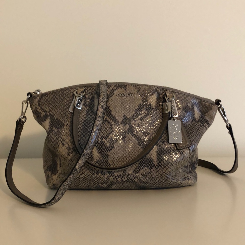 Coach crossbody shoulder bag